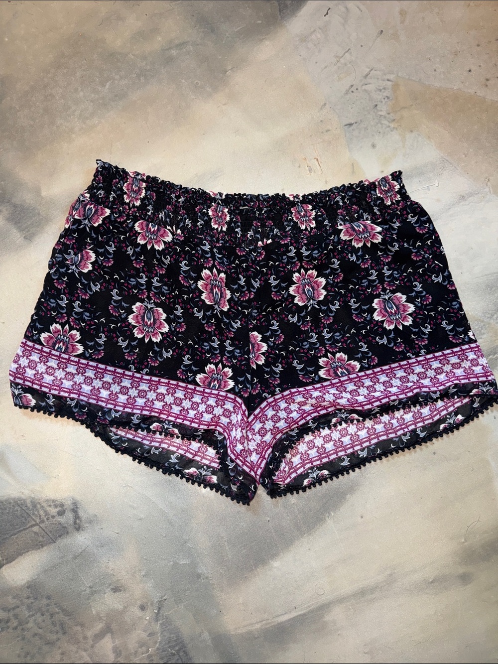 Maurices Floral Print Smocked Waist Shorts XL Black Pink Boho Pom Trim